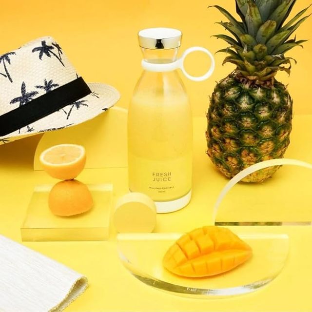 Portable Mini Blender for Fresh Juice | Rechargeable Smoothie Maker | Travel Juicer Bottle