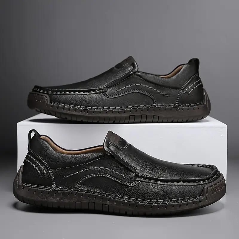 Men’s Stitching Breathable Slip-On Shoes – Anti-Skid Casual Footwear in Black/Brown